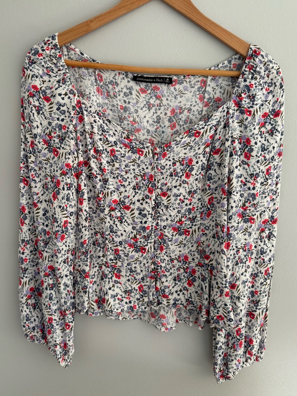 Abercrombie & Fitch Floral Button Front Long Sleeve Blouse Medium